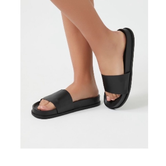 Slides - Picture 1 of 1